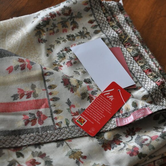 New HK Colours of Fashion Afreen Woven Floral Shawl Wrap Gold 79x40.5" India - Picture 8 of 8